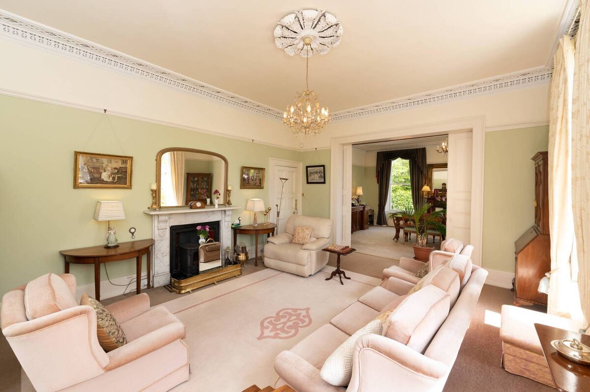 Reception rooms interconnect via sliding pocket doors Reception rooms interconnect via sliding pocket doors