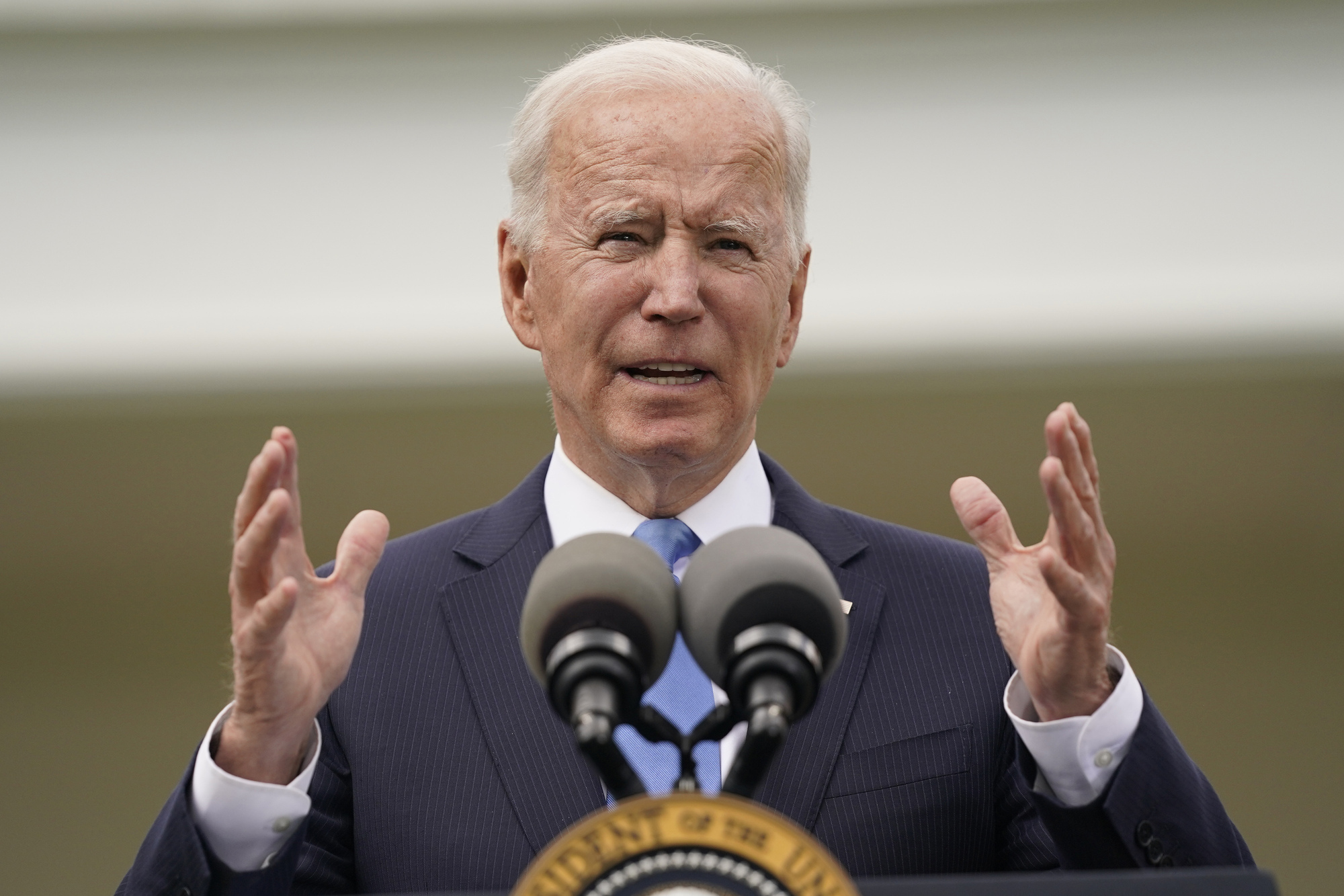 Joe Biden revokes Donald Trump’s order punishing statue vandals