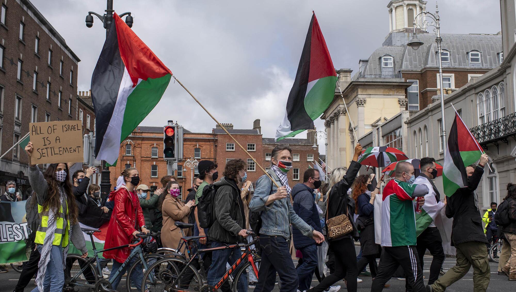 'Children must never be made prisoners of history': Simon Coveney condemns violence in Gaza