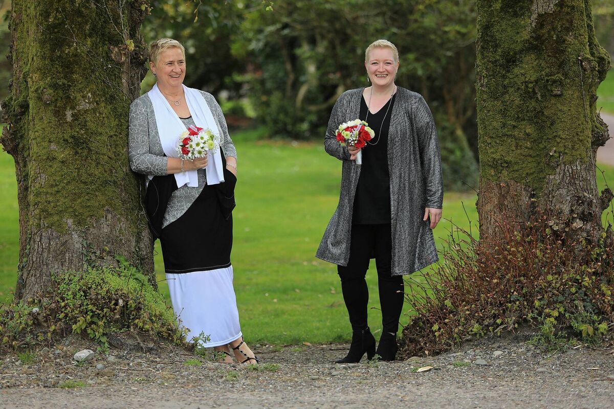 Breeda Lyne, left, and Frances Neeson, in Killarney House and Gardens Breeda Lyne, left, and Frances Neeson, in Killarney House and Gardens