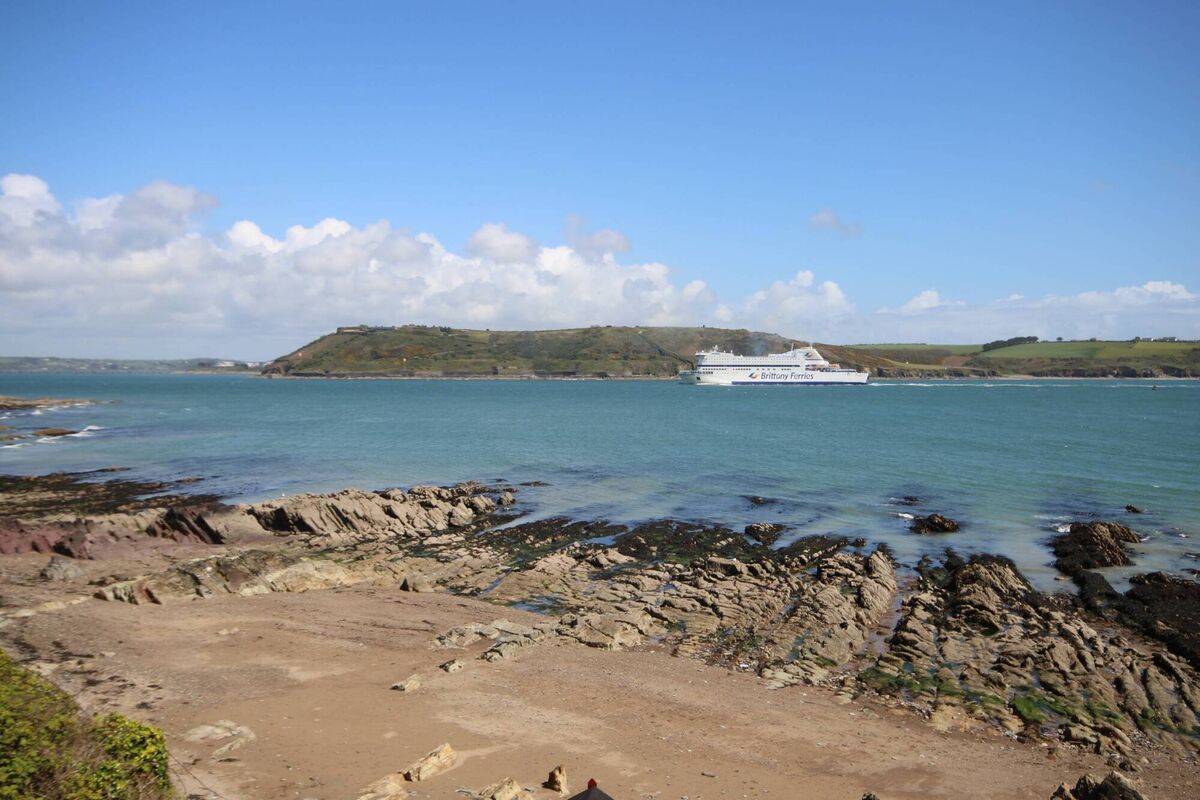 Your view of Cork Harbour from Bella Vista, Graball Bay. Your view of Cork Harbour from Bella Vista, Graball Bay.