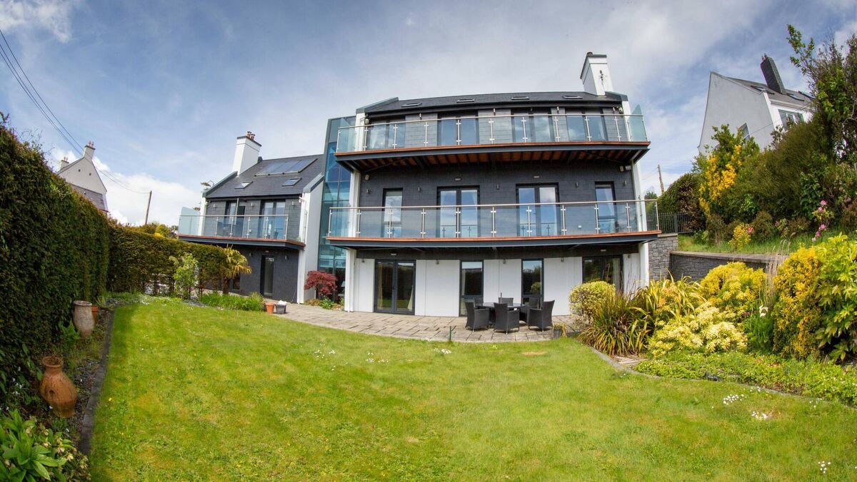 Ocean Breeze, located above the Scilly Walk, offers luxury living in the picturesque town of Kinsale.