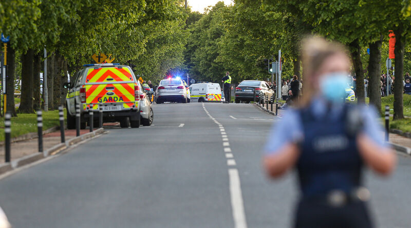 Gardaí cordon off a housing estate during a standoff with an armed man at a house in Blanchardstown, Dublin on Tuesday night. Photo: Damien Storan. 