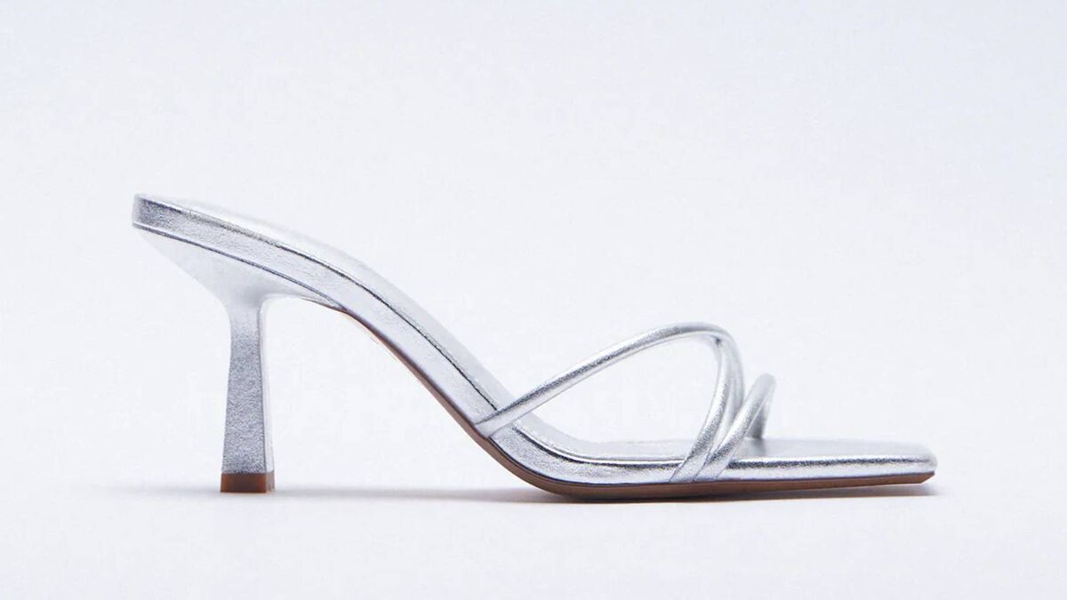 Metallic Sandals, €39.95, Zara