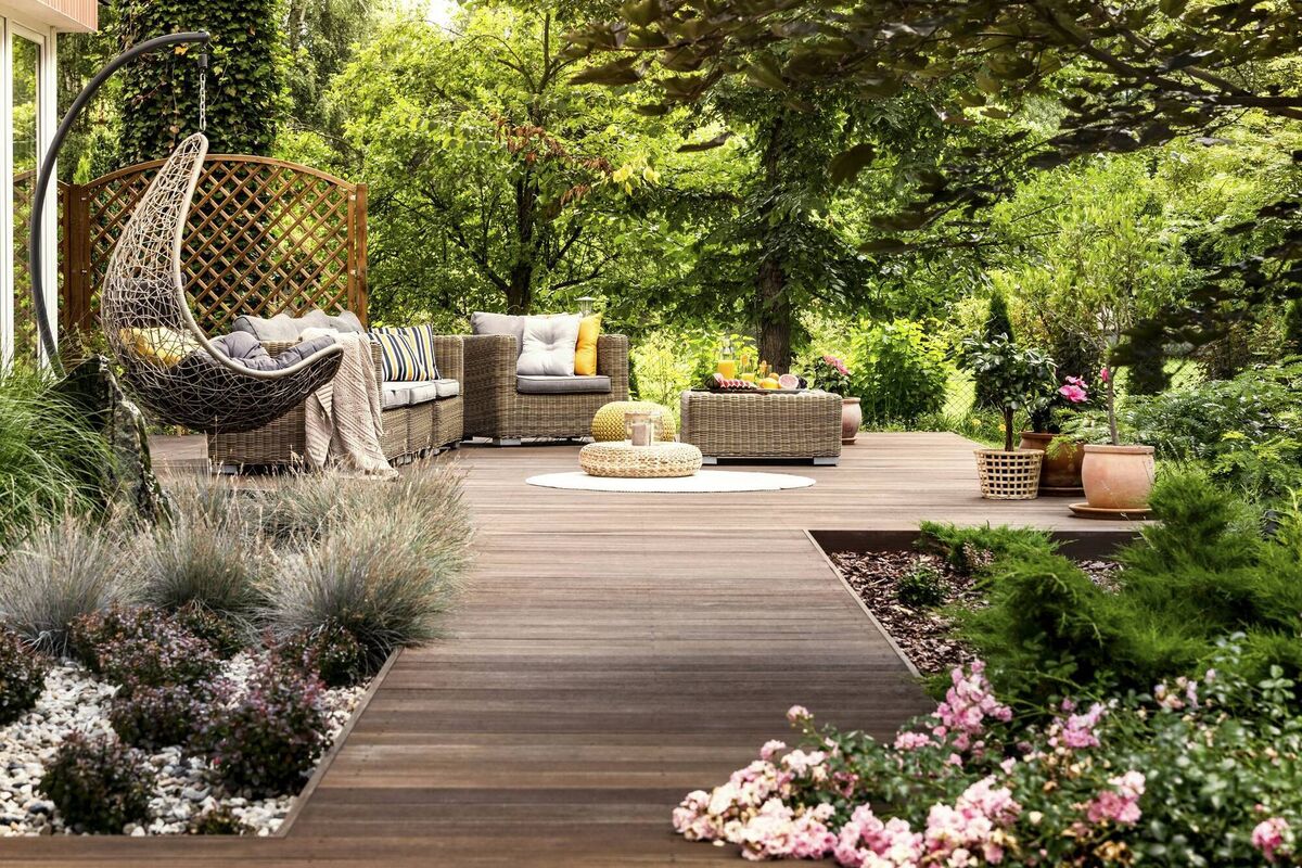 Look at all this lovely garden furniture they've sold out of. Perfect for not decorating your newly-spruced up backyard. Look at all this lovely garden furniture they've sold out of. Perfect for not decorating your newly-spruced up backyard.