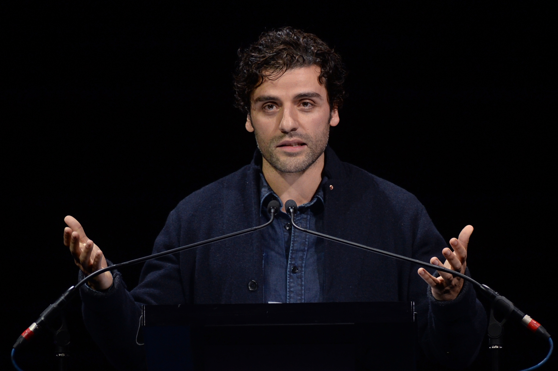 Oscar Isaac to star in Moon Knight series, actor confirms