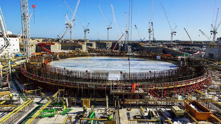 Building Britain's Biggest Nuclear Power Station:  Documentary series going behind the scenes to capture the action at the construction site of Hinkley Point C, Britain’s controversial new nuclear power station.