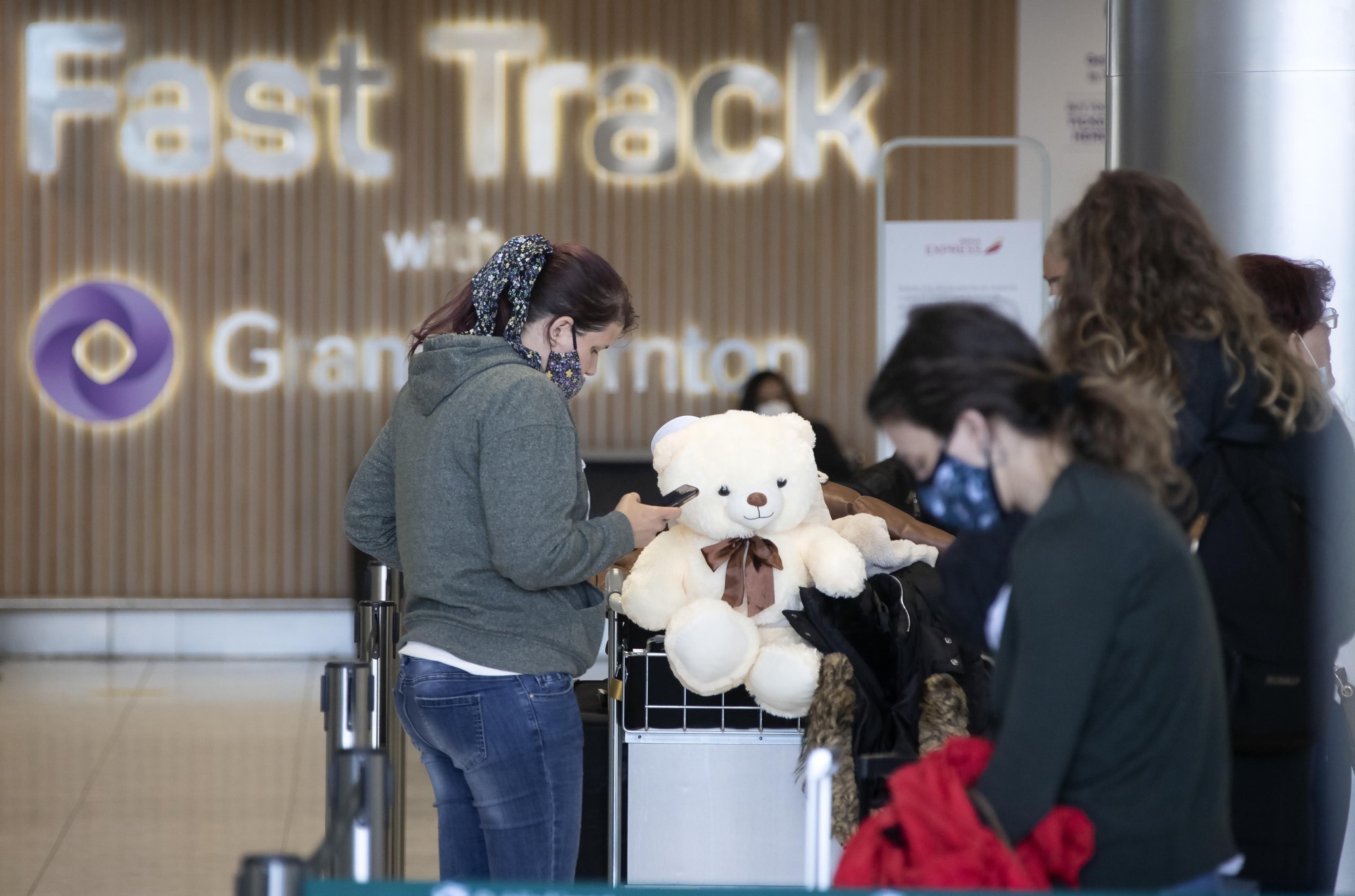 Four countries including the US removed from hotel quarantine list