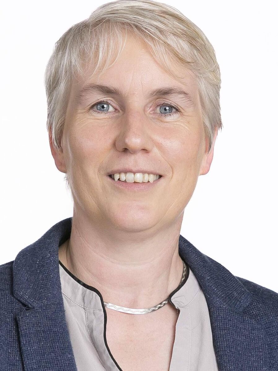 Dr Anne Moore. Dr Anne Moore.