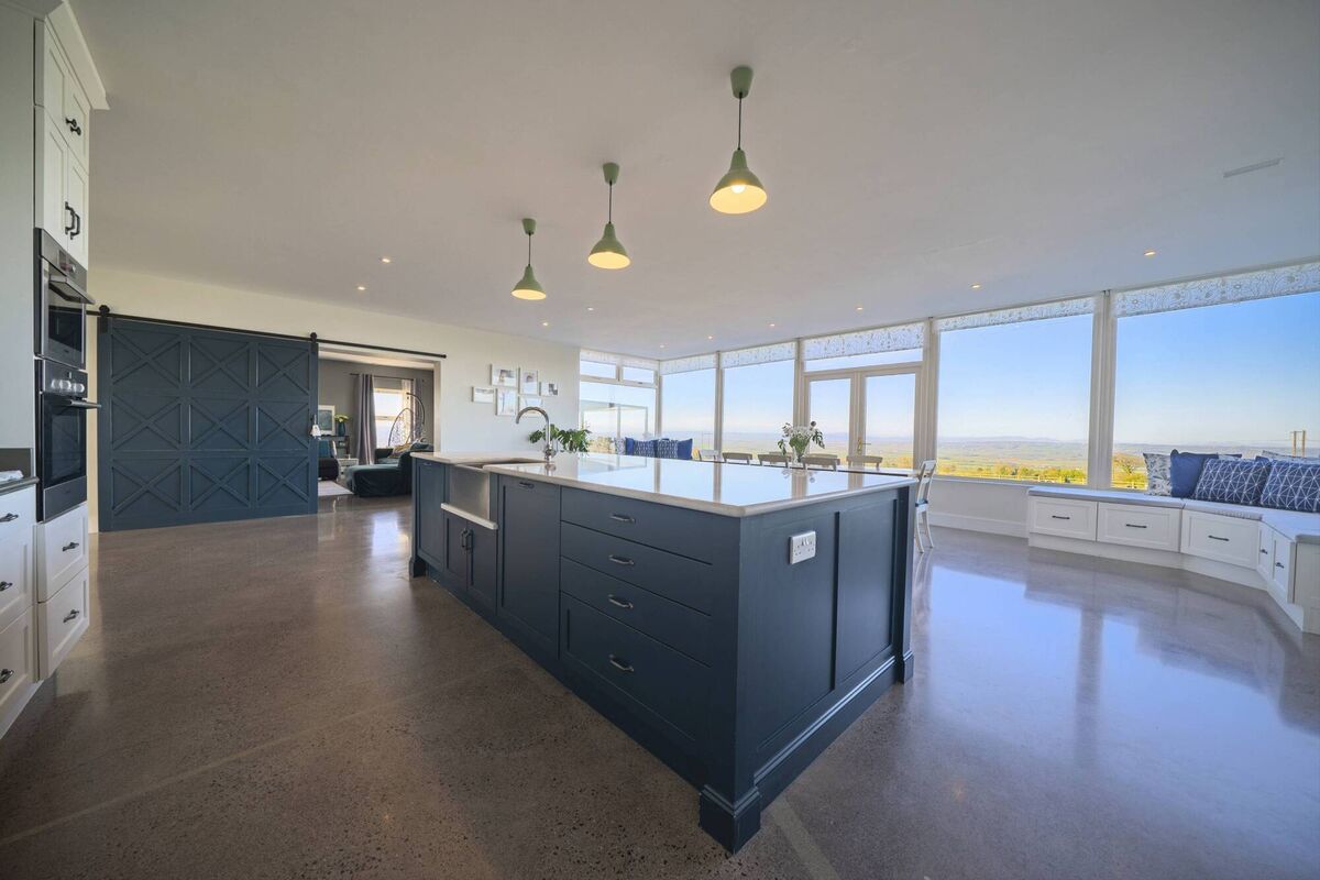 Barn-stormer: spot the blue sliding barn door?
                            
                                Blue period
                            
                            
                            
                        
                    