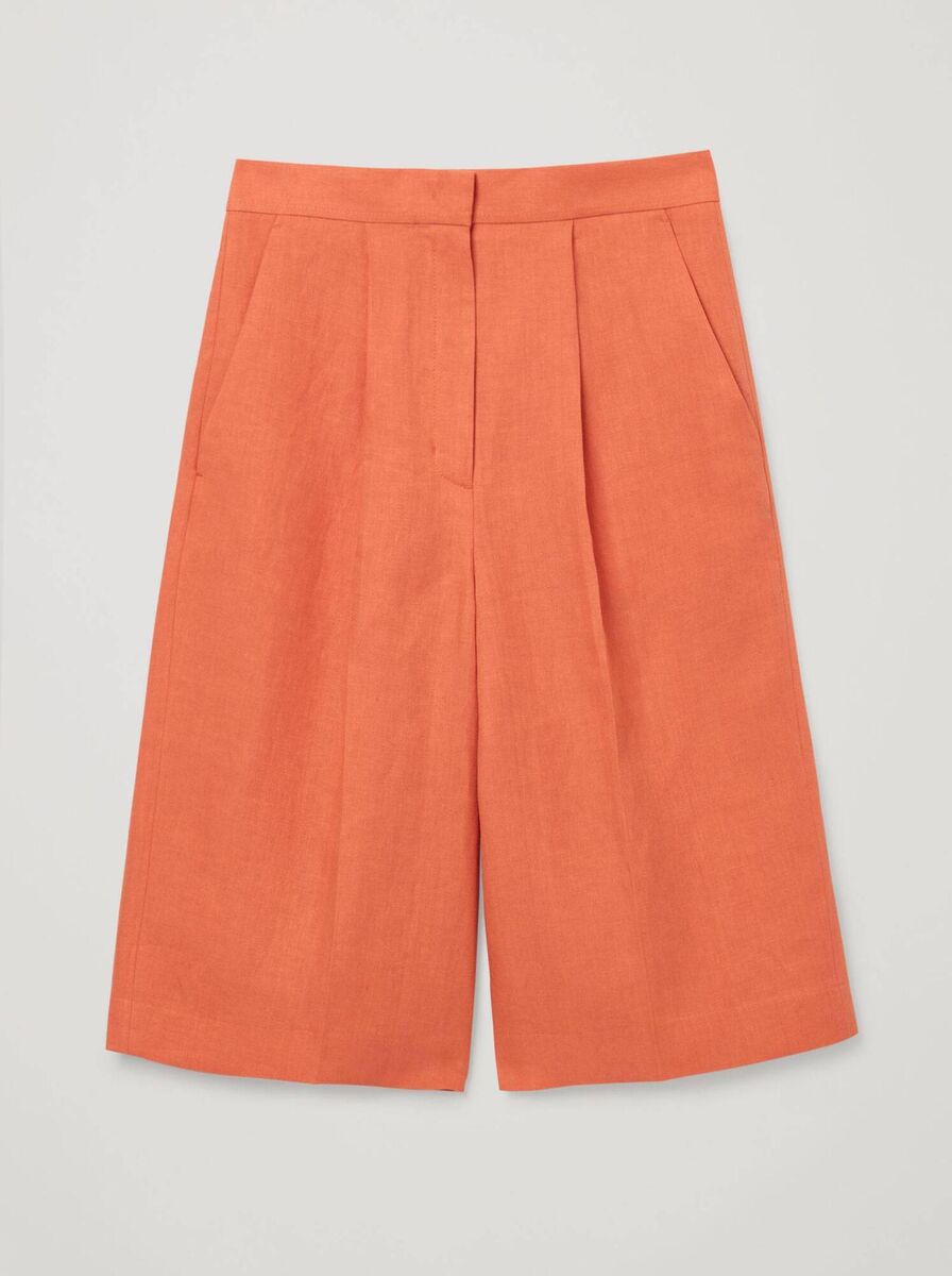 Shorts, €69, Cos