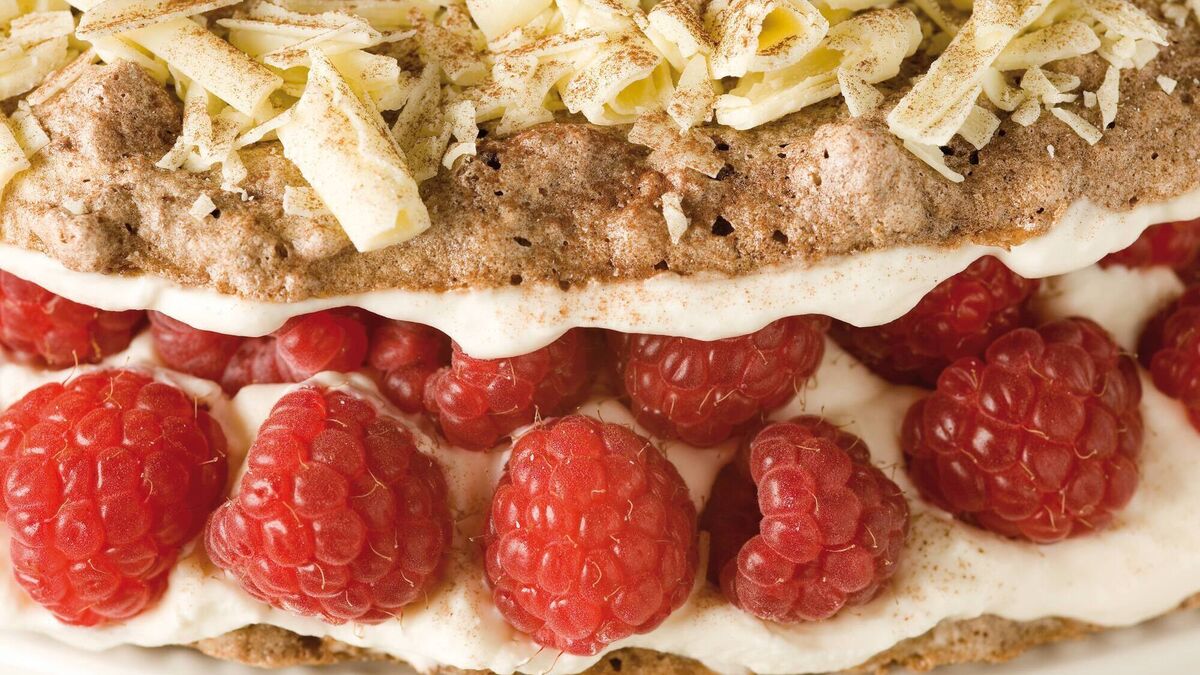 Chocolate, hazelnut and raspberry meringue