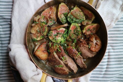 Duck breast with figs
