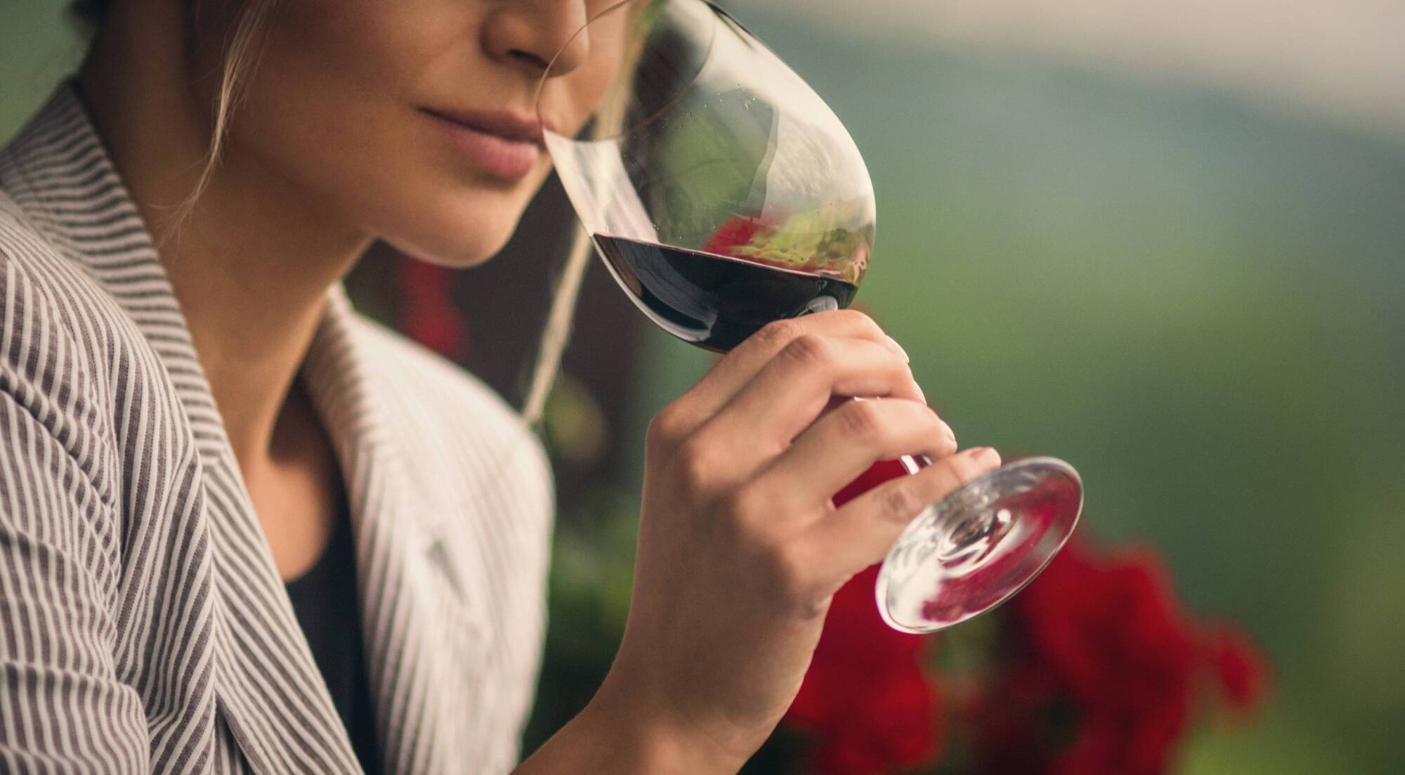 Women of childbearing age should be 'prevented' from drinking alcohol - WHO