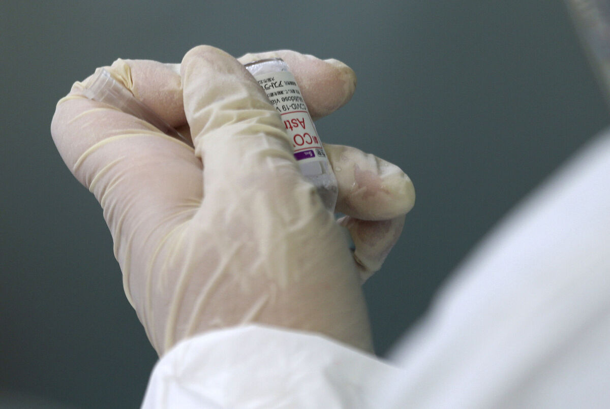 AstraZeneca and the University of Oxford have commenced new clinical trials on Sunday to test a modified vaccine against the Beta variant. Picture: AP Photo/Chiang Ying-ying AstraZeneca and the University of Oxford have commenced new clinical trials on Sunday to test a modified vaccine against the Beta variant. Picture: AP Photo/Chiang Ying-ying