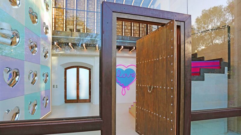 Watch: A sneak peek into the new Love Island villa