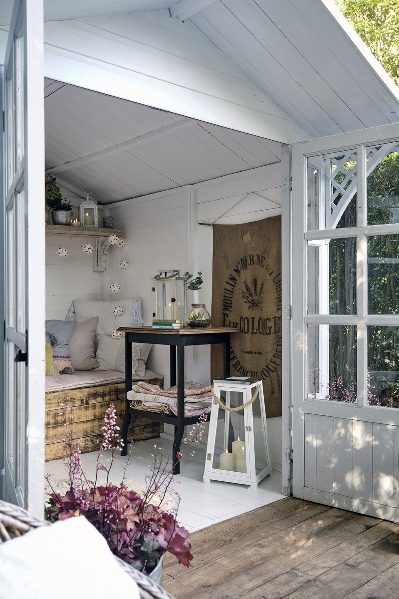 Be seasonal: Show off those outdoor dining areas and bolt holes to the max. The usefulness of the garden will increase the perceived footprint of the house. Picture: Lights4fun (UK)