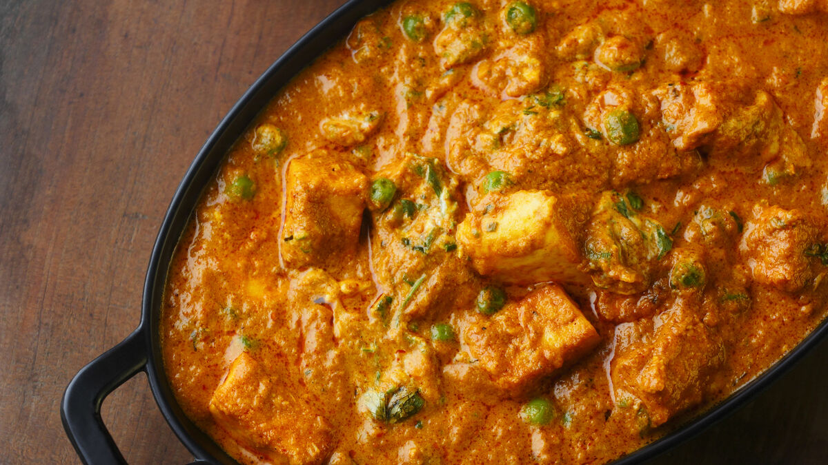 Punjabi butter paneer masala