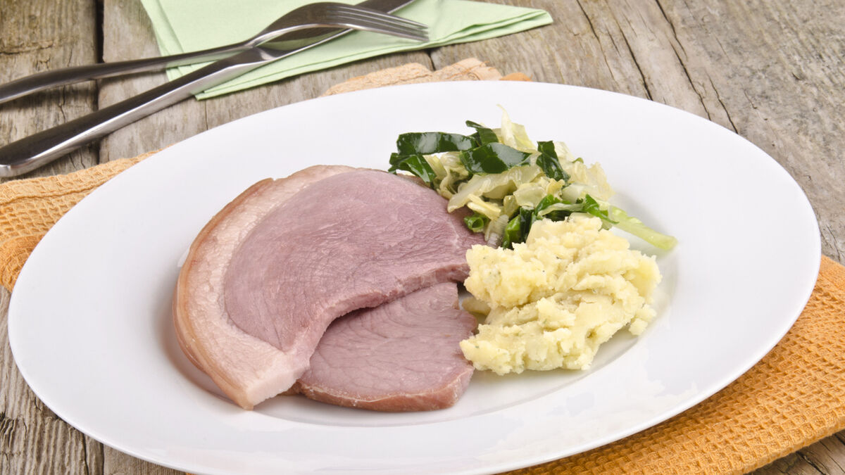 Bacon and cabbage