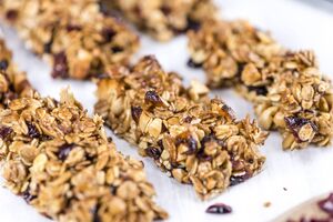 Breakfast fruit and seed bars