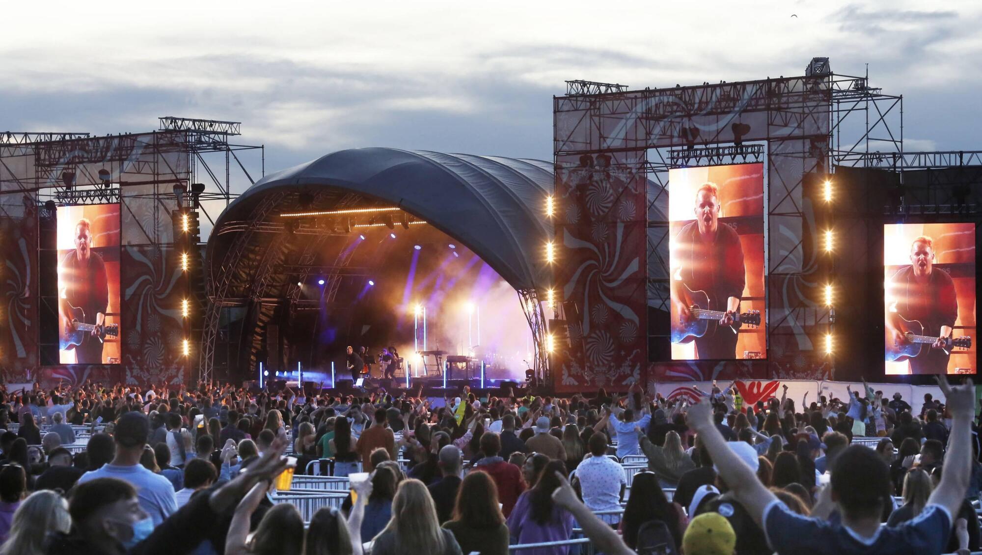 Department confirms one positive antigen test at pilot concert in Dublin