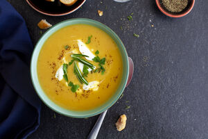 Spiced lentil and carrot soup