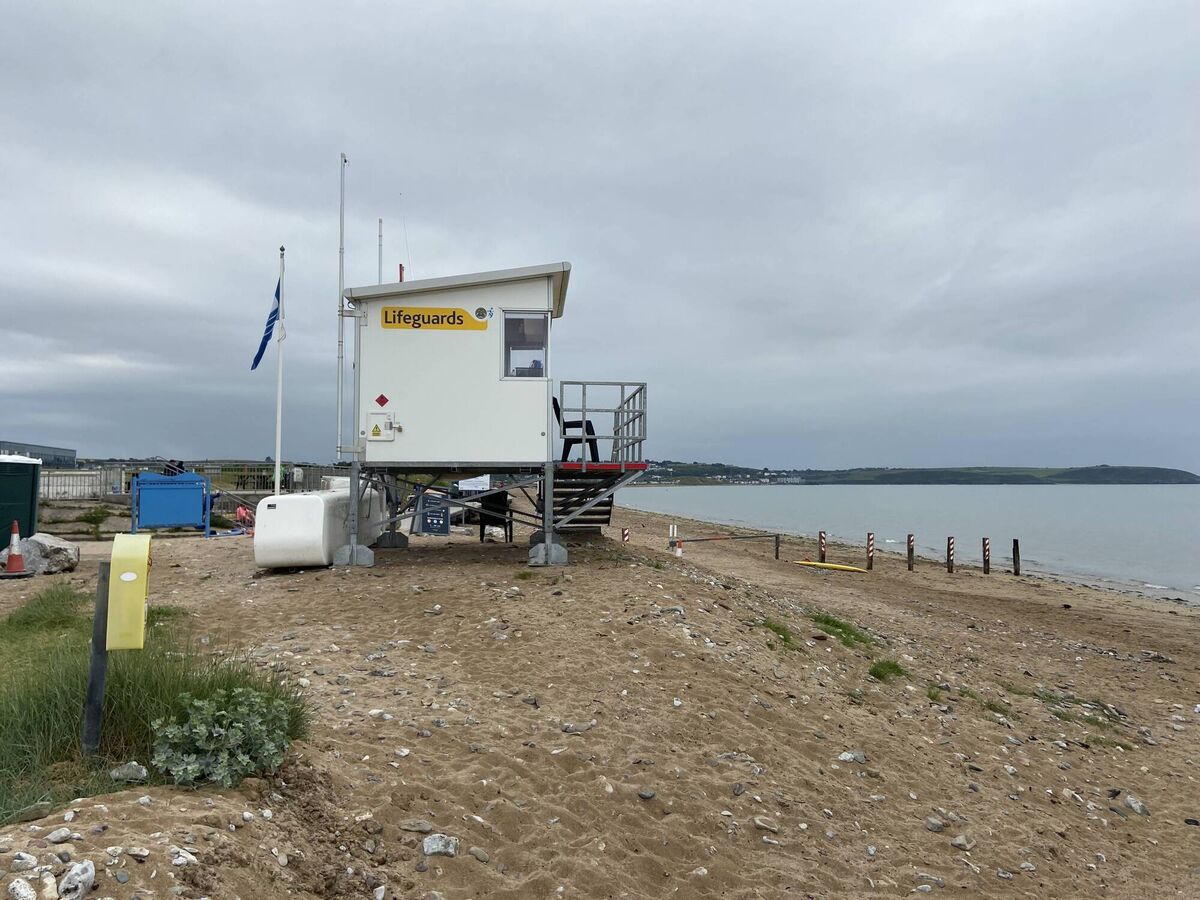 Baywatch: Redbarn's lifeguard station Baywatch: Redbarn's lifeguard station