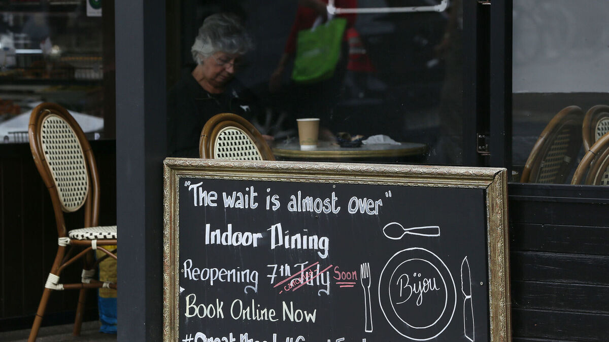 Government split on return date for indoor hospitality