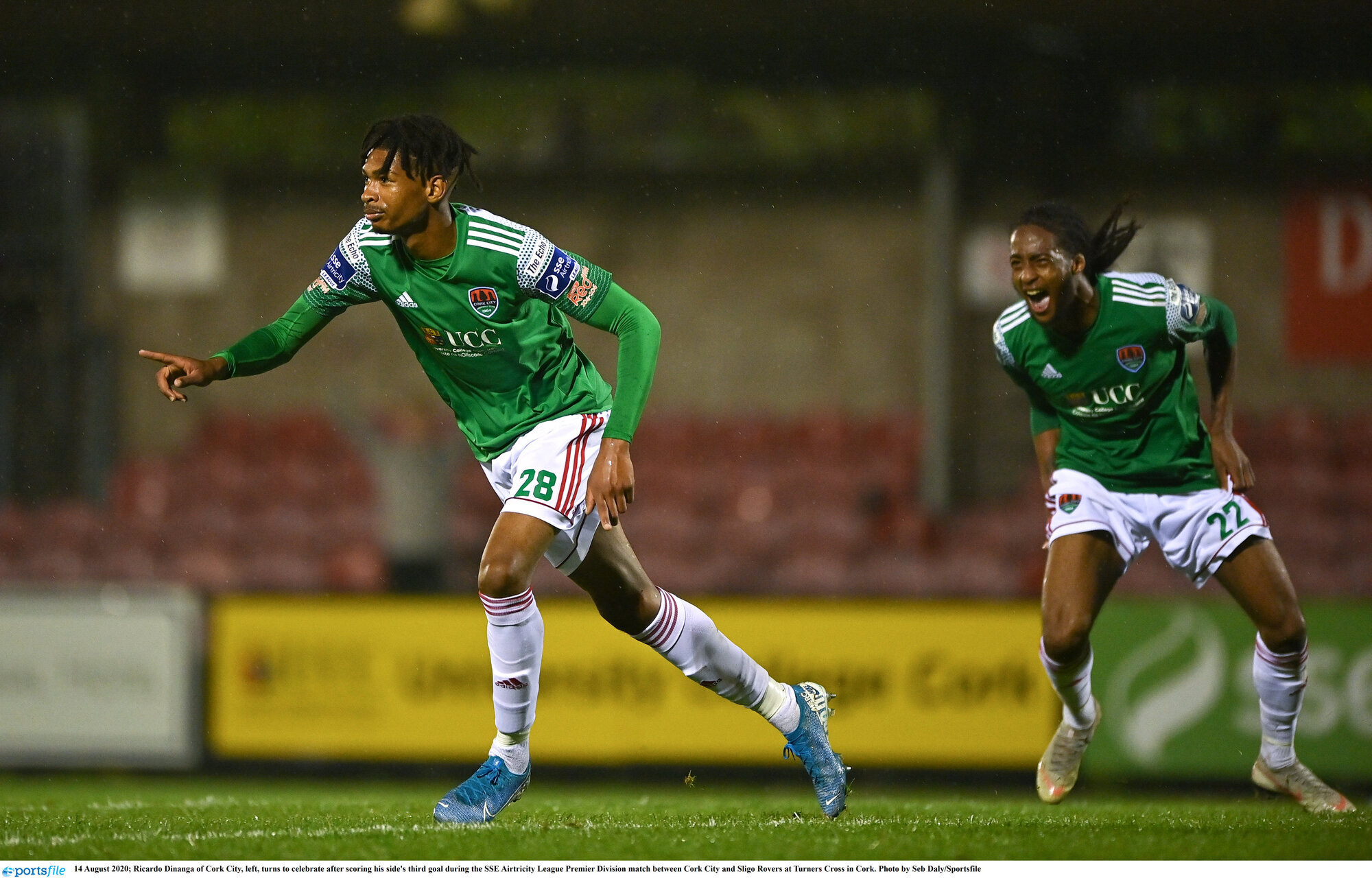 Cork City winger Ricardo Dinanga joins Coventry on two-year deal