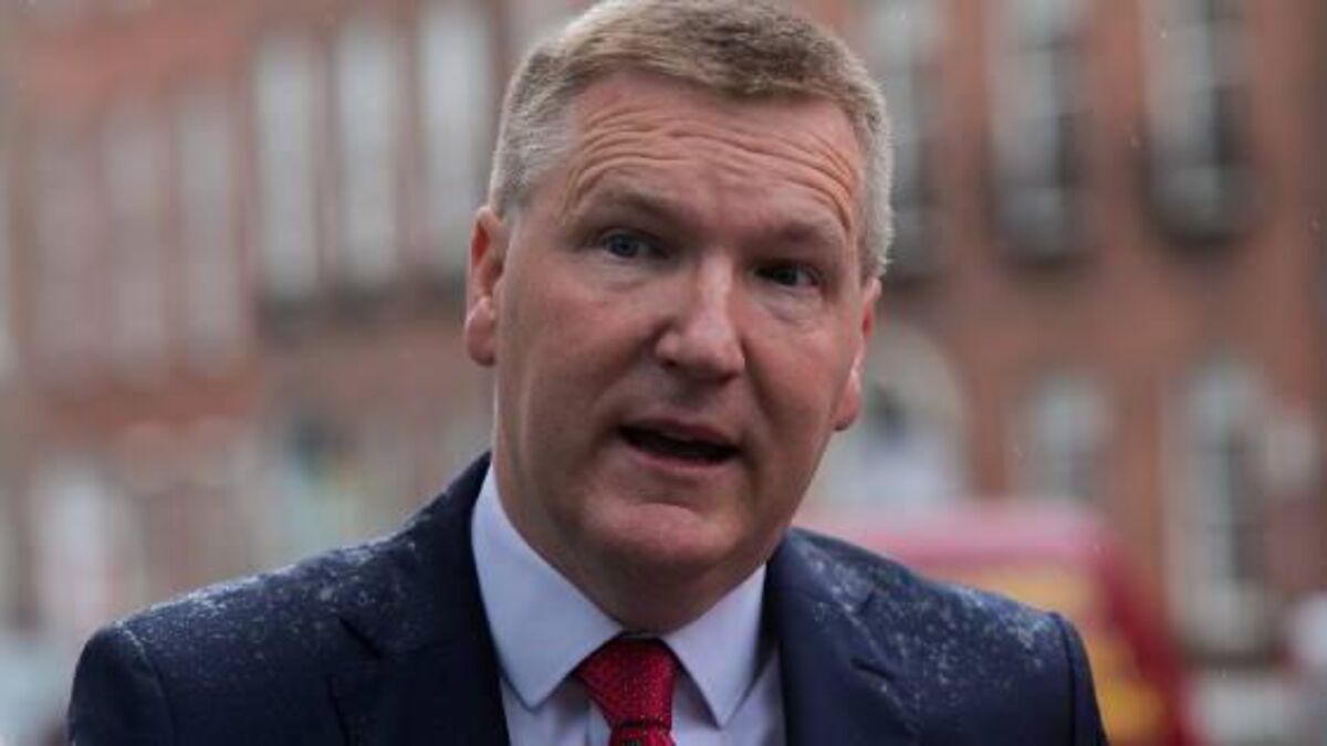 Penalties for ex-ministers who breach one year lobbying ban