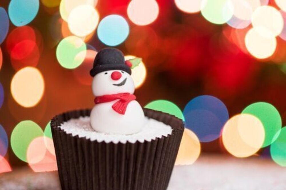 Snowman buns
