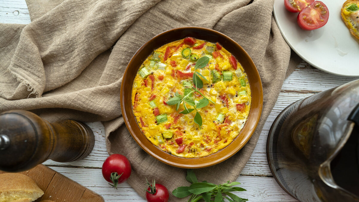 Yellow pepper omelette