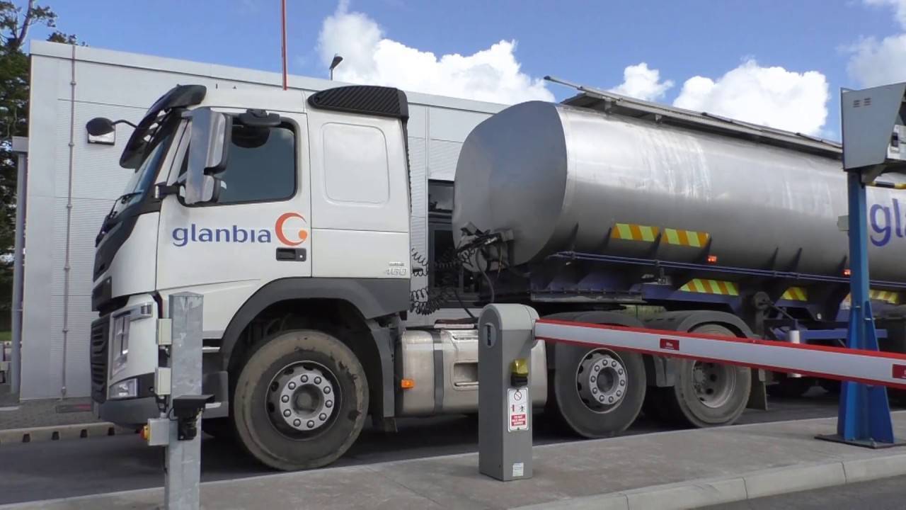 Milk prices hold for June