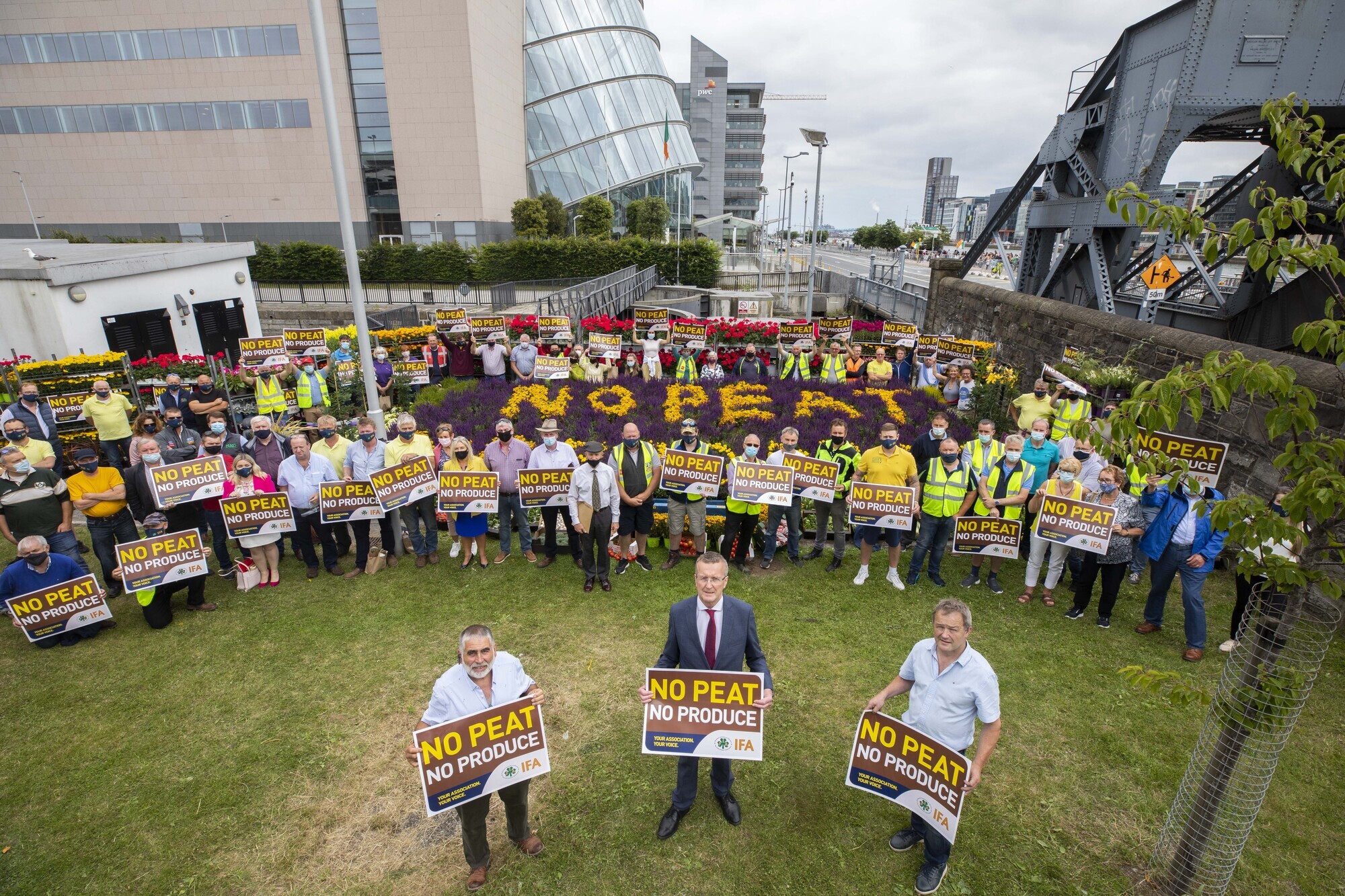 Protests highlight growing discontent in horticulture and forestry sectors