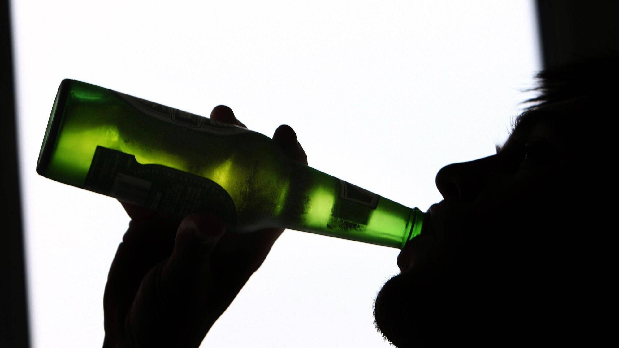 Covid link to drop in people seeking alcohol treatment