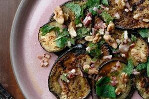 Grilled aubergine salad with walnuts