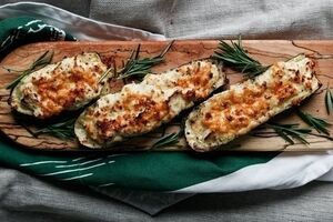 Courgette filled with Ricotta and marjoram