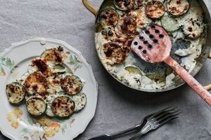 Courgette gratin with rosemary and thyme