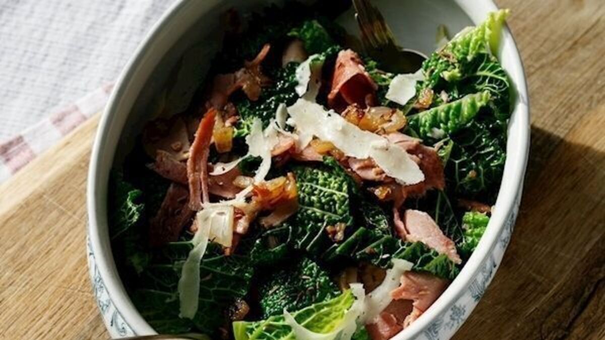 Fried cabbage and ham