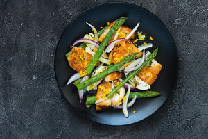 Grilled asparagus, spring onions and fennel bulb, with chilli and lemon dressing