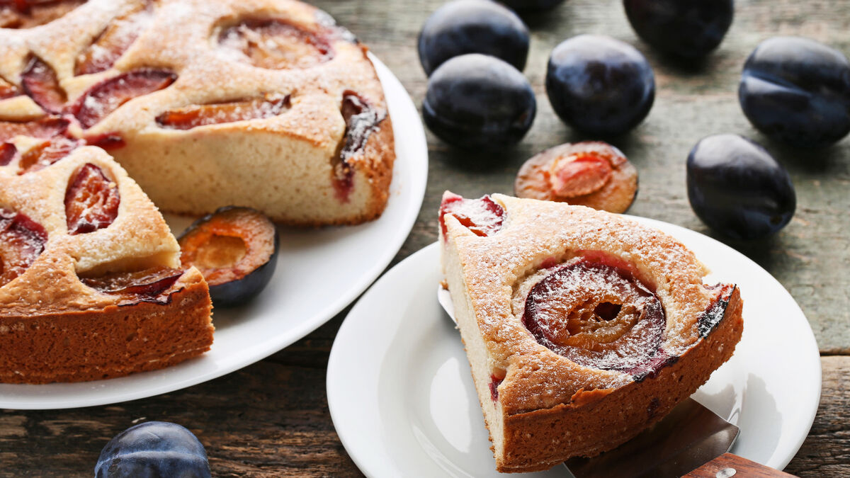 Upside-down plum and ginger cake