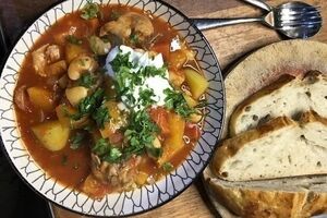 Chicken, chorizo and butterbean casserole