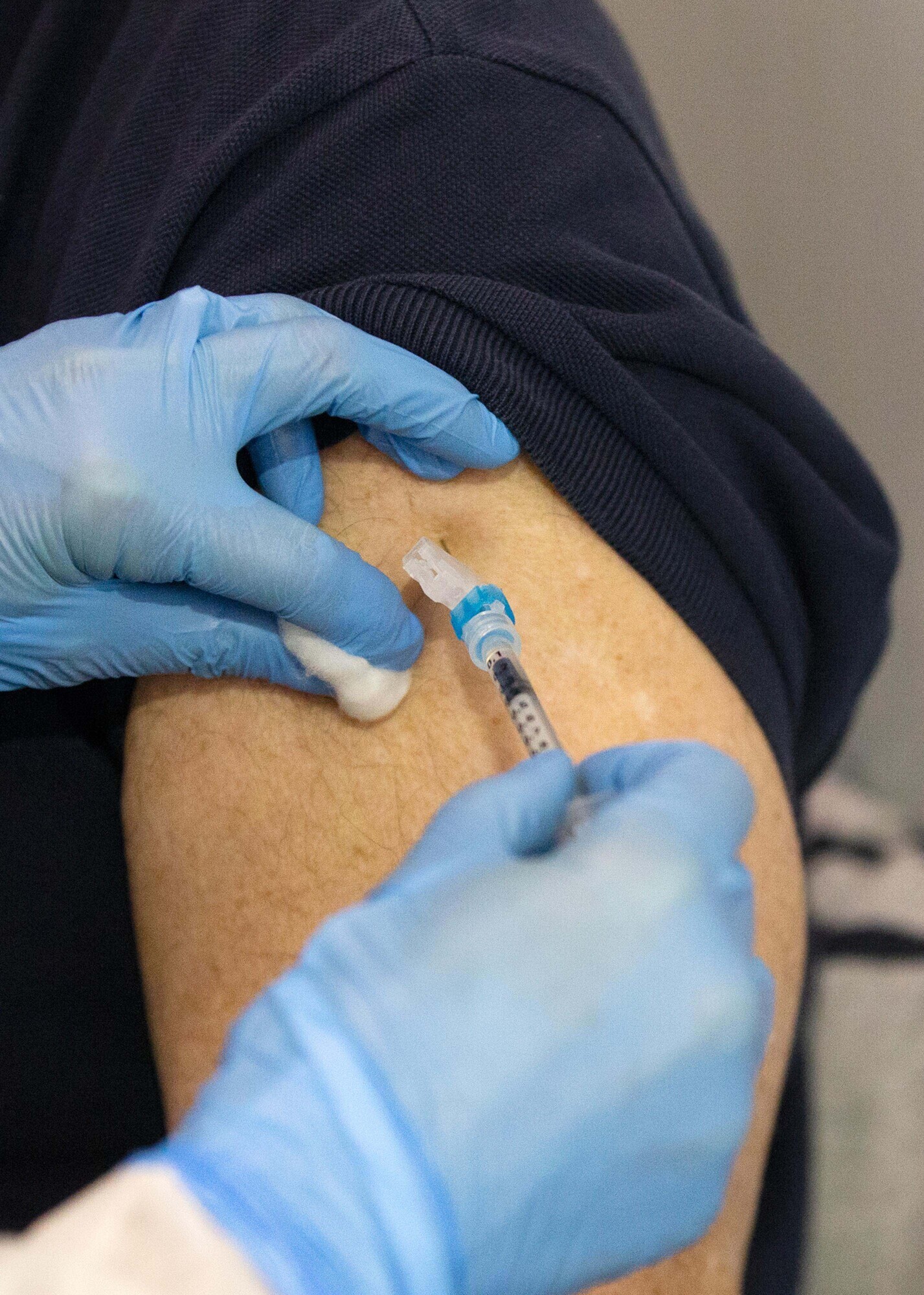 Vaccines dumped at Cork pharmacy due to 'electrical fault'