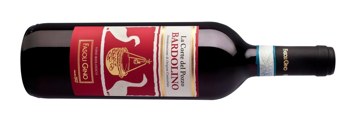 Fasoli Gino 'La Corte del Pozzo' Organic Bardolino, Veneto — €14.99-15.99 Fasoli Gino 'La Corte del Pozzo' Organic Bardolino, Veneto — €14.99-15.99