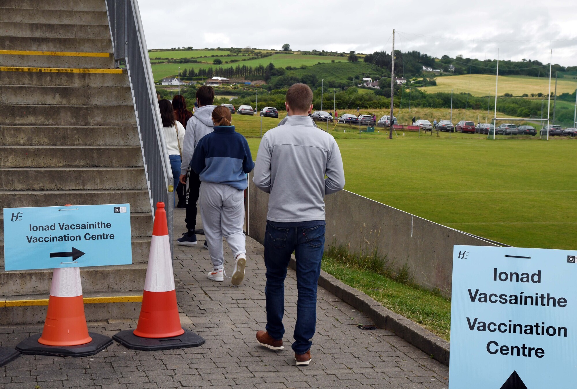 72.4% of adults fully vaccinated as Ireland ‘edges ahead’ of UK