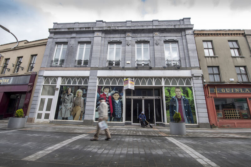There are rumours that a deal is being finalised to buy the long-vacant former Dunnes Stores on Bridge St in Tralee. SEE: 'Tralee getting its house in order' below. 	Picture: Domnick Walsh
