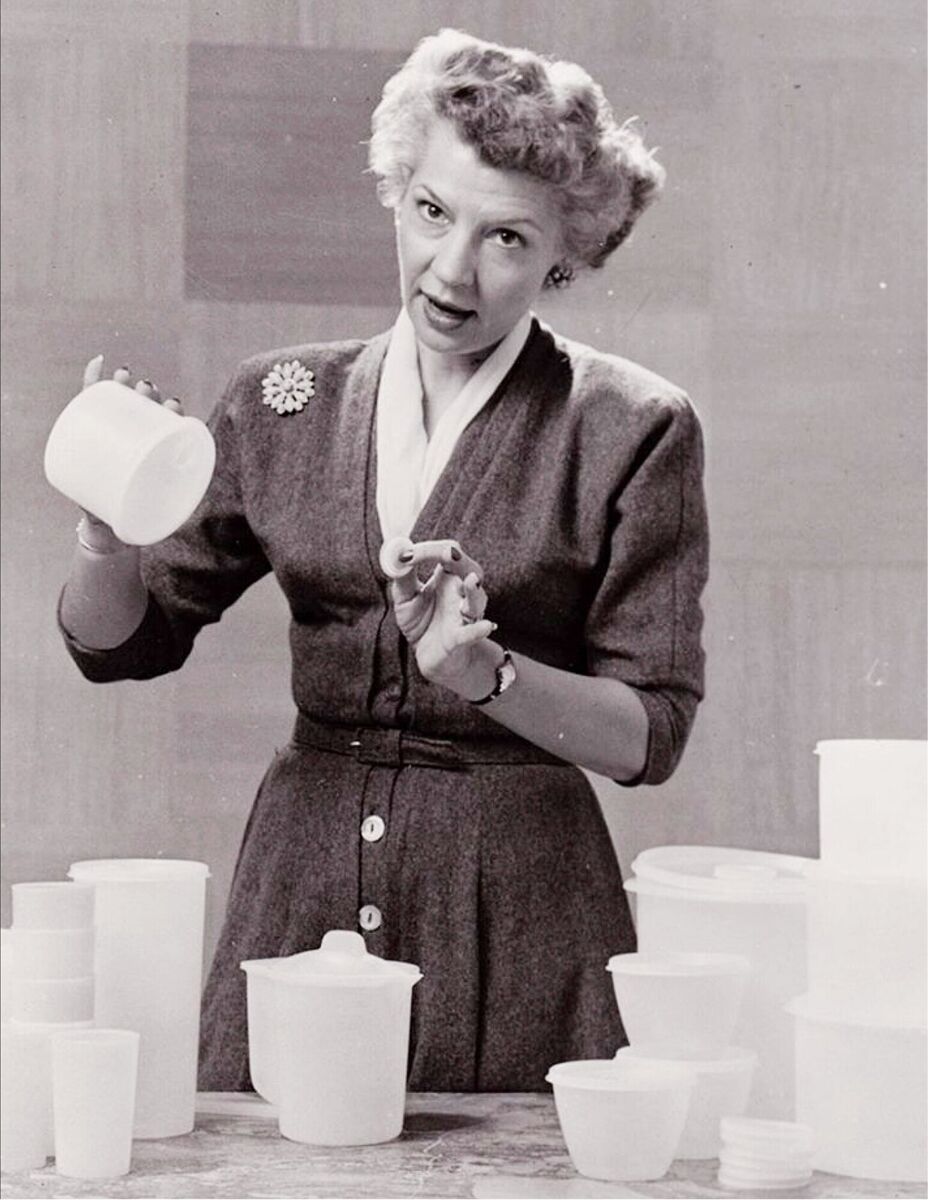 Brownie Wise (1913 1932), the First Lady of Tupperware from 1951 to the year of her unceremonious firing in 1958.	Image: Tupperware
                    