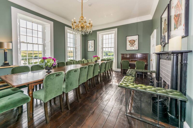 Dinner table seats over 20