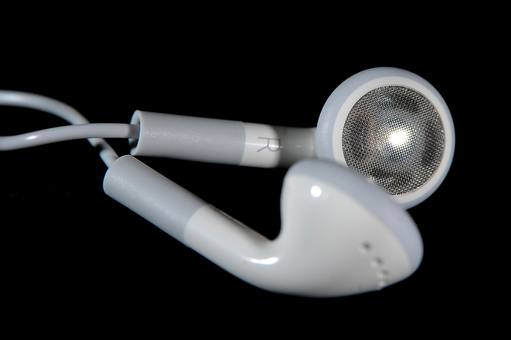 Headphone use sparking loneliness in many, study warns