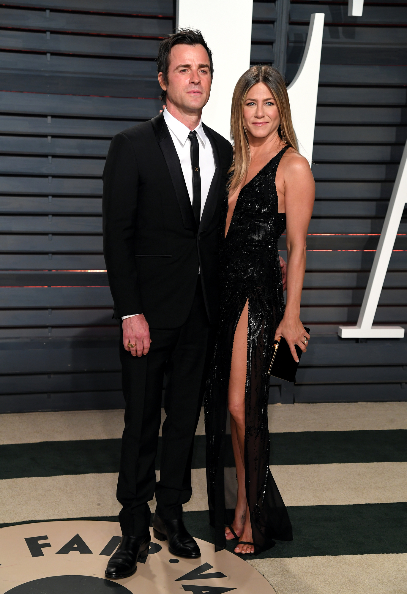 Jennifer Aniston wishes ex-husband Justin Theroux happy birthday with shirtless picture